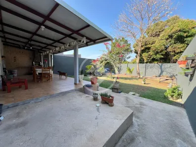 Casa com 4 Quartos à venda, 189m² no Marajoara, Várzea Grande