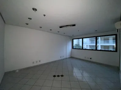 Sala Comercial para alugar, 40m² no Indianópolis, São Paulo