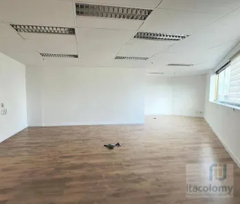 Sala Comercial para alugar, 59m² no Dezoito do Forte Empresarial/Alphaville., Barueri