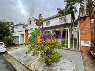 Casa com 3 Quartos para venda ou aluguel, 333m² no Vila Romana, São Paulo