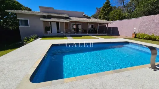 Casa com 3 Quartos à venda, 245m² no Jardim Estância Brasil, Atibaia