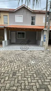 Sobrado com 2 Quartos à venda, 87m² no Lopes de Oliveira, Sorocaba