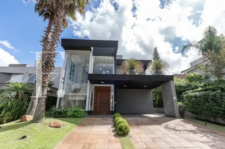 Sobrado com 4 Quartos à venda, 342m² no XANGRI-LÁ, Xangri-lá