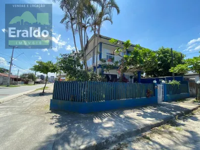 Sobrado com 5 Quartos à venda, 157m² no Balneário Albatroz, Matinhos