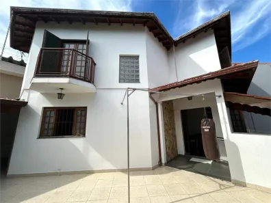 Sobrado com 5 Quartos à venda, 300m² no Jardim Marisa, São Paulo