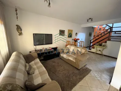 Sobrado com 3 Quartos à venda, 170m² no Parque Monte Alegre, Taboão da Serra