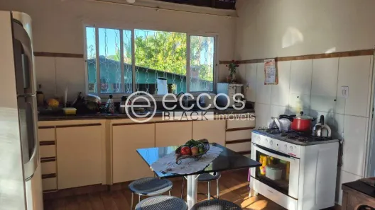Fazenda/Sítio com 2 Quartos à venda, 5000m² no Morada do Sol, Uberlândia