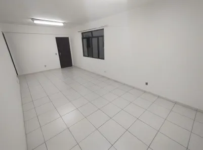 Sala Comercial para alugar, 29m² no Barro Preto, Belo Horizonte