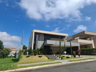 Sobrado com 5 Quartos à venda, 357m² no Condomínio do Lago 1ª Etapa, Goiânia