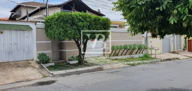 Casa com 3 Quartos à venda, 460m² no Santa Cruz, Betim
