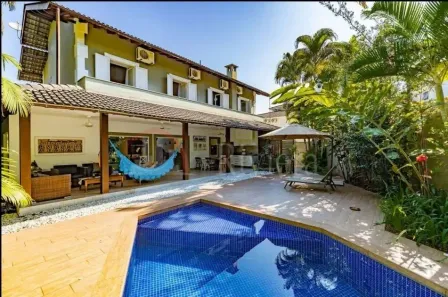 Casa de Condomínio com 4 Quartos para alugar, 216m² no Baleia, São Sebastião