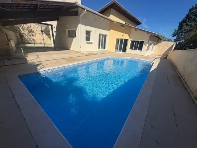 Casa de Condomínio com 3 Quartos para venda ou aluguel, 302m² no Pinheirinho, Vinhedo