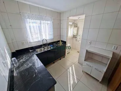 Apartamento com 3 Quartos para alugar, 84m² no Coloninha, Florianópolis