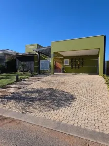 Casa de Condomínio com 4 Quartos à venda, 255m² no Itapecerica, Salto