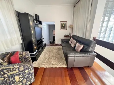 Sobrado com 3 Quartos à venda, 280m² no Vila Marieta, Campinas
