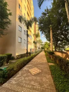 Apartamento com 2 Quartos à venda, 55m² no Jardim Santa Emília, São Paulo