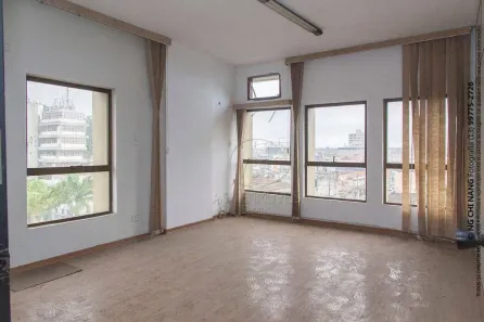 Sala Comercial à venda, 87m² no Vila Mathias, Santos