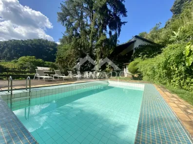 Casa com 4 Quartos à venda, 220m² no Itaipava, Petrópolis