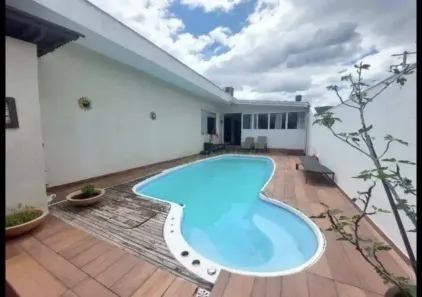 Casa com 5 Quartos para alugar, 460m² no Santa Mônica, Florianópolis