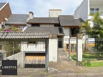 Casa com 3 Quartos à venda, 204m² no Ipanema, Porto Alegre