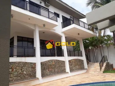 Casa com 7 Quartos para alugar, 500m² no Jardim Inconfidência, Uberlândia