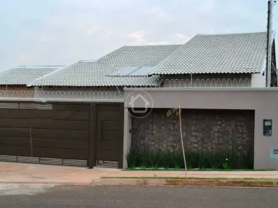 Casa com 4 Quartos à venda, 210m² no Vila Neusa, Campo Grande