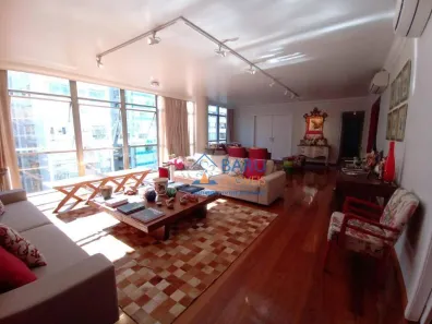 Apartamento com 3 Quartos à venda, 230m² no Higienópolis, São Paulo