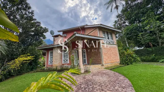 Casa com 3 Quartos à venda, 199m² no Fazendinha (Penedo), Itatiaia