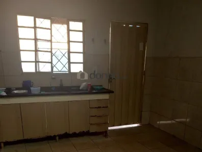 Casa com 3 Quartos à venda, 277m² no Leblon, Uberaba