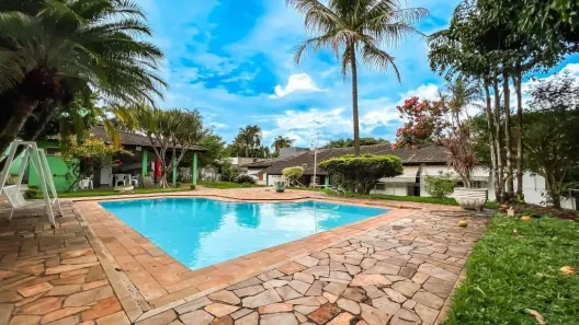 Casa com 3 Quartos à venda, 355m² no Cidade Jardim, Uberlândia