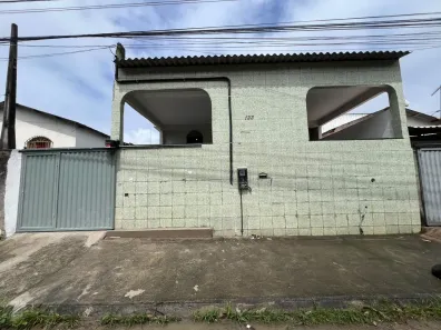 Casa com 3 Quartos para alugar, 90m² no Barcelona, Serra
