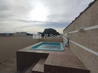 Sobrado com 2 Quartos à venda, 130m² no Realengo, Rio de Janeiro