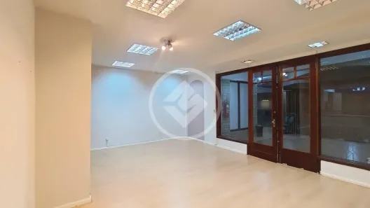 Ponto Comercial à venda, 41m² no Várzea, Teresópolis