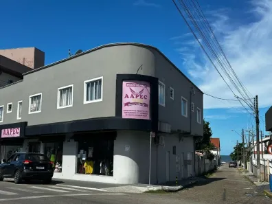 Apartamento com 2 Quartos para alugar, 55m² no Itingá I, Barra Velha