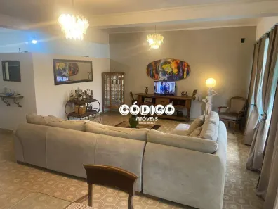 Casa com 3 Quartos para alugar, 567m² no Vila Galvão, Guarulhos