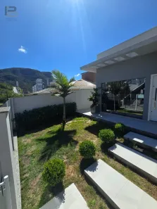 Casa com 3 Quartos para alugar, 200m² no Pedra Branca, Palhoça