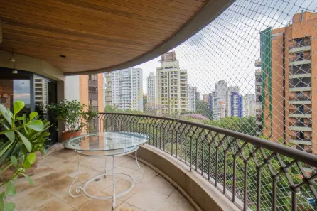 Apartamento com 4 Quartos à venda, 300m² no Vila Suzana, São Paulo