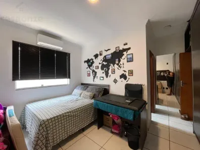 Casa com 2 Quartos à venda, 68m² no Parque Xangri-Lá, Contagem