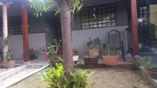Casa com 3 Quartos à venda, 236m² no Jardim Planalto, Londrina