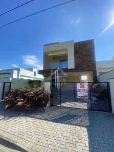 Sobrado com 3 Quartos à venda, 269m² no Jaraguá 99, Jaraguá do Sul