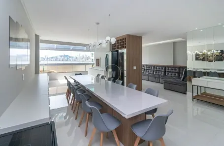 Apartamento com 4 Quartos à venda, 200m² no Pioneiros, Balneário Camboriú