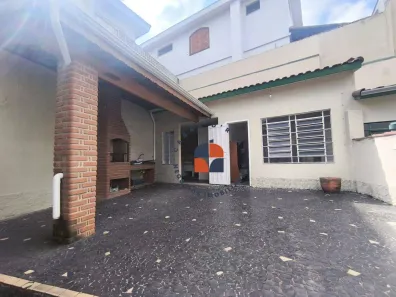 Casa com 2 Quartos à venda, 230m² no Vila Madalena, São Paulo