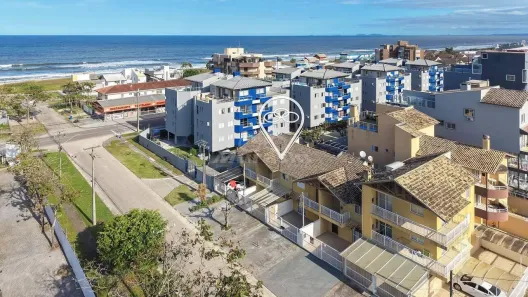 Sobrado com 3 Quartos à venda, 107m² no Guaratuba, Guaratuba