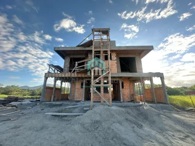 Sobrado com 3 Quartos à venda, 143m² no Sertão do Maruim, São José