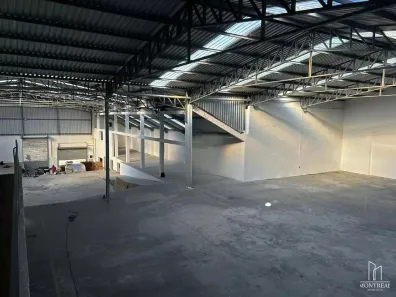 Galpão/Depósito/Armazém para alugar, 2000m² no Cachoeirinha, Belo Horizonte