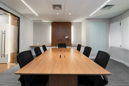 Ponto Comercial com 7 Quartos para alugar, 340m² no Cidade Monções, São Paulo