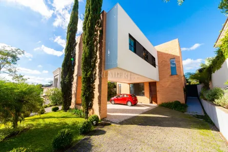 Casa com 4 Quartos para alugar, 330m² no Alphaville Graciosa, Pinhais