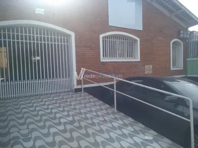 Casa com 3 Quartos à venda, 167m² no Vila Joaquim Inácio, Campinas