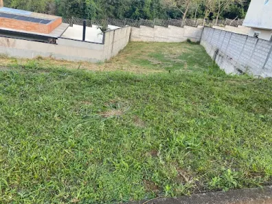 Lote/Terreno à venda, 412m² no Picollo Villaggio, Louveira