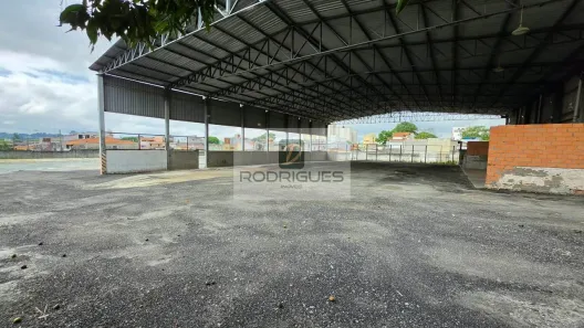 Galpão/Depósito/Armazém para alugar, 1500m² no Paulicéia, São Bernardo do Campo